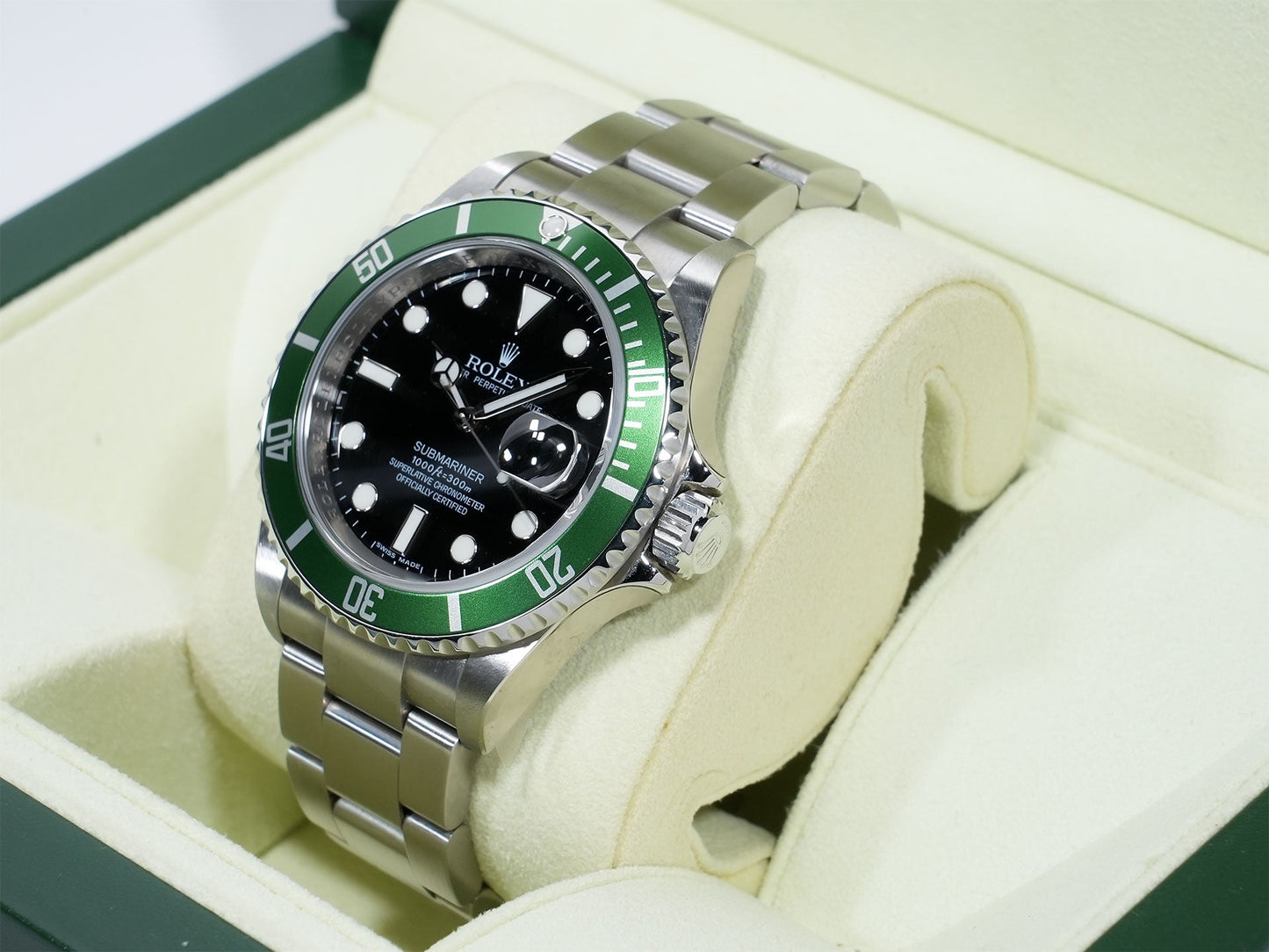 Rolex Submariner Date Ref.16610LV M number