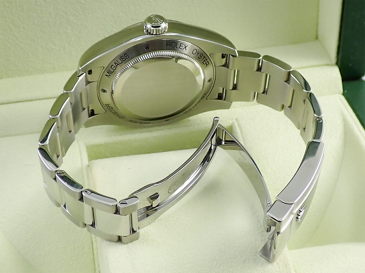 Rolex Milgauss Ref.116400GV M number