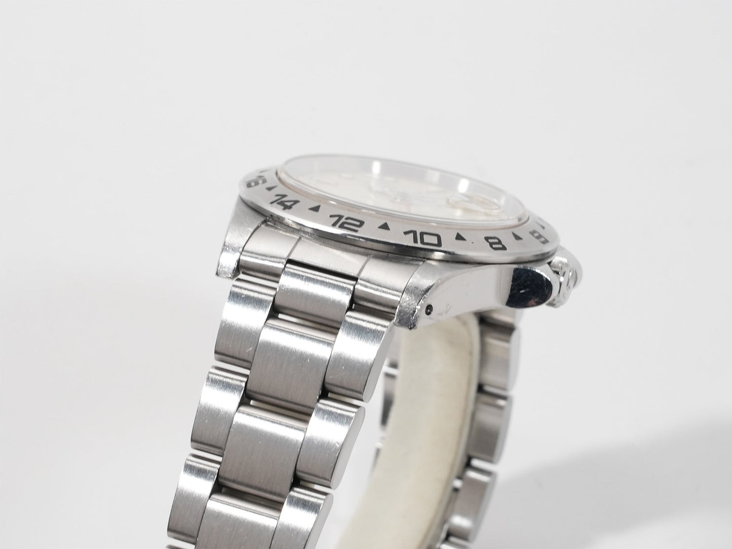 Rolex Explorer II Reference 16550 No. 90