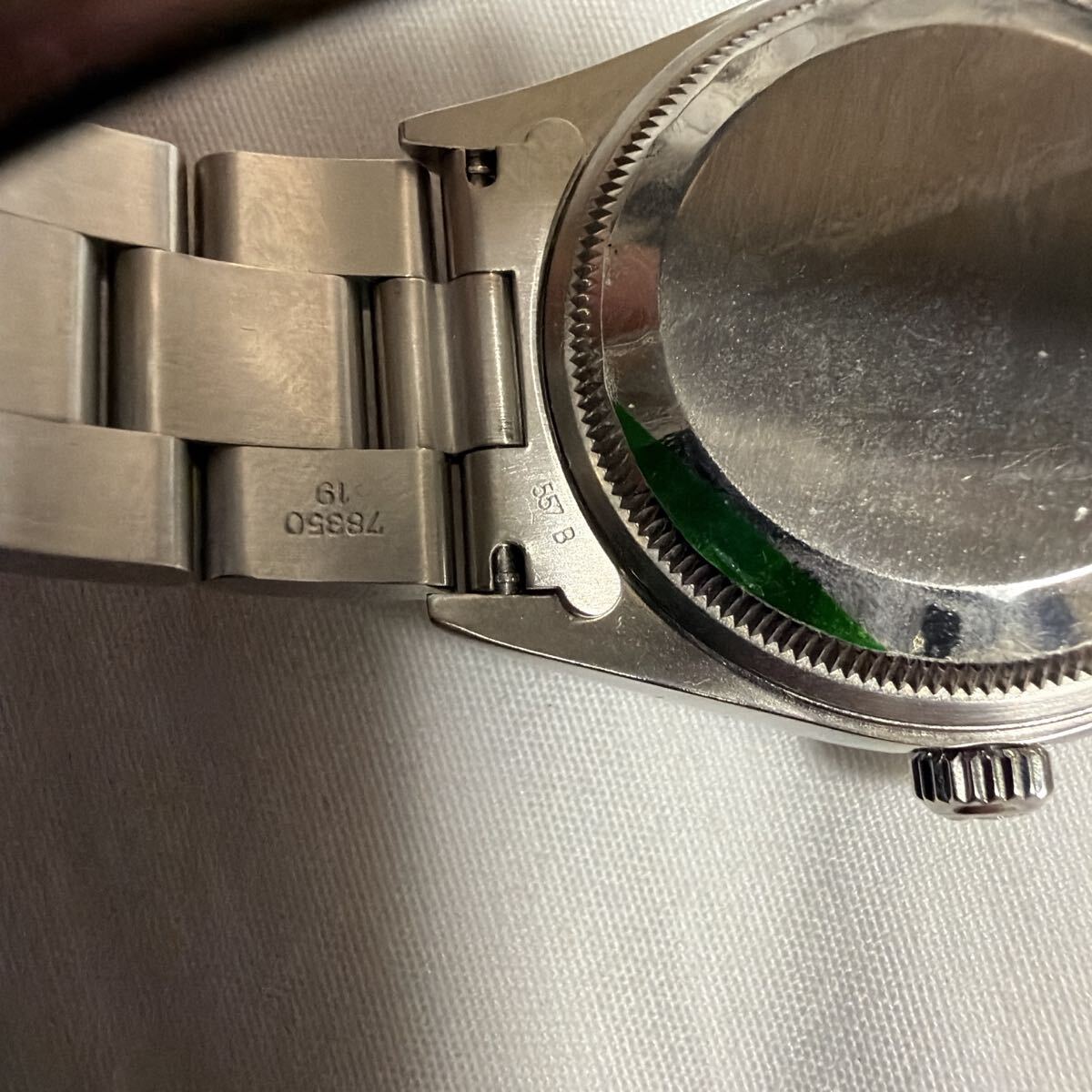 Rolex Oyster Perpetual Date 15210 W