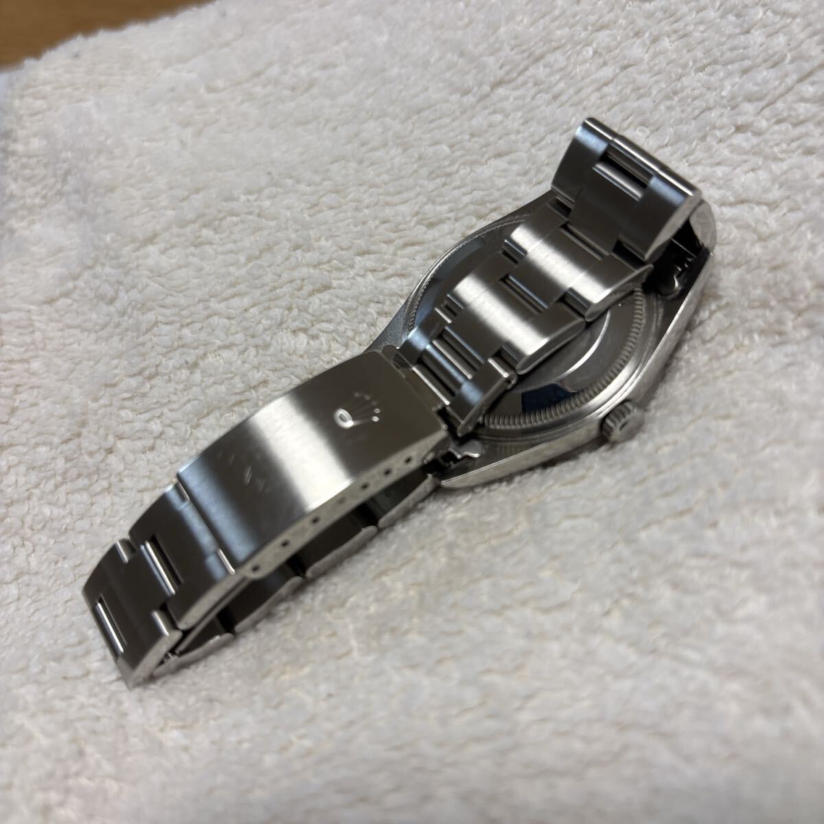 Rolex Oyster Perpetual Date 15210 (Z-series late model)