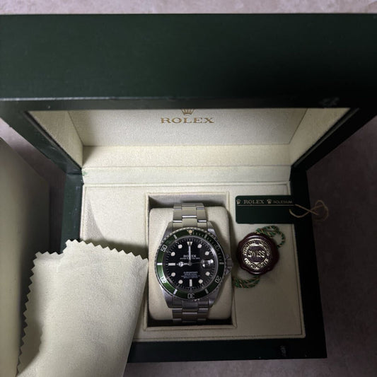 ROLEX Submariner 16610LV Green Bezel, Black Dial Caliber 3135