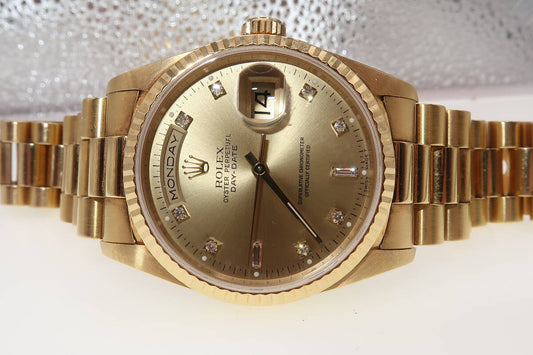 ROLEX Day-Date 18238 W-Serial, 18K Yellow Gold, 10 Diamonds, Men's Automatic Watch