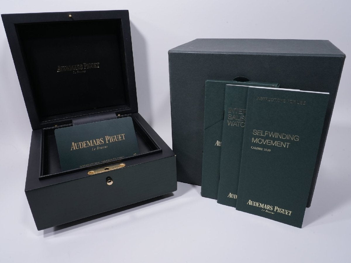 Audemars Piguet Royal Oak Ref. 15400OR.OO.1220OR.03 Pink Gold Blue Dial