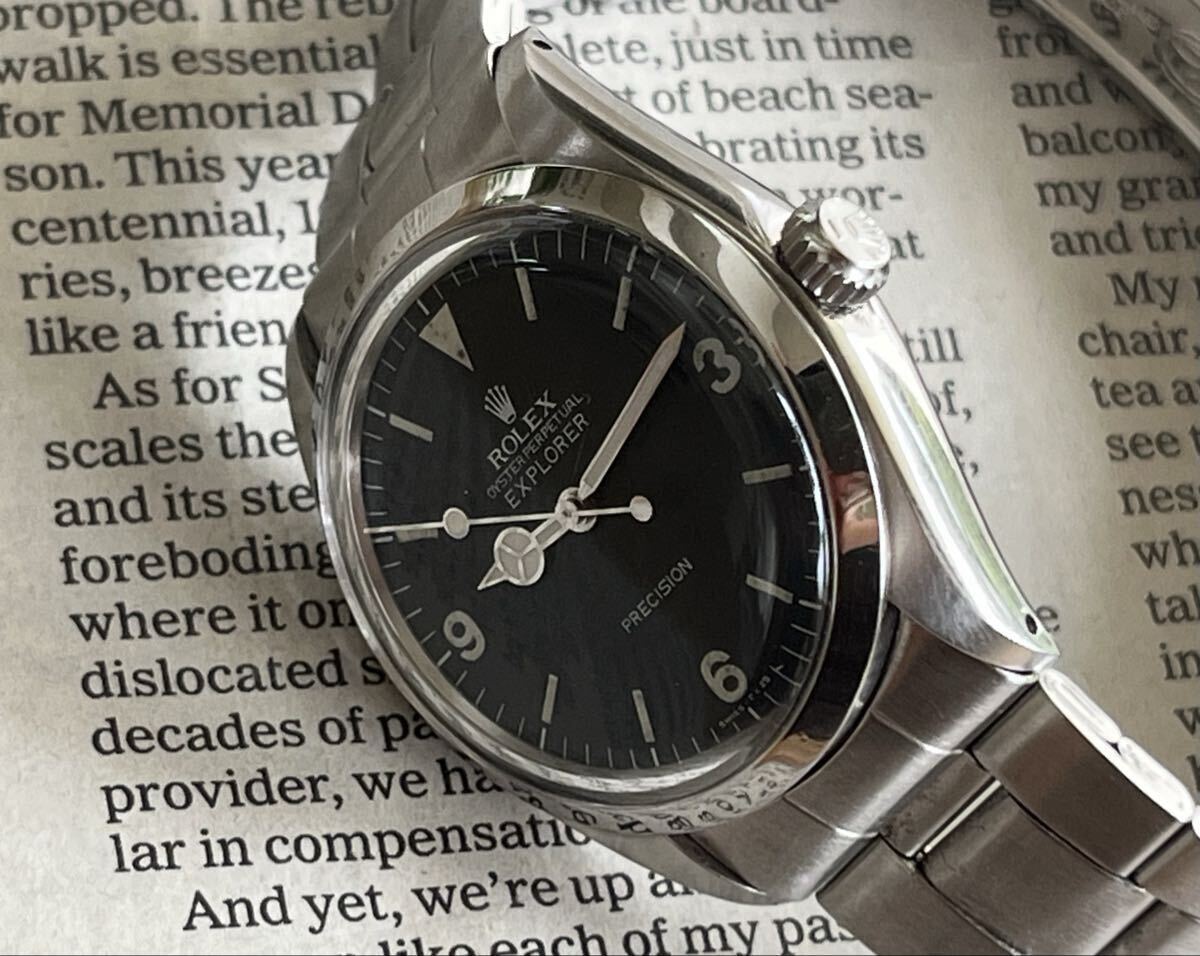 ROLEX Explorer Dial 5500, 1977, Caliber 1520, with Genuine Triple-Bracelet, 7935/357, includes original warranty.