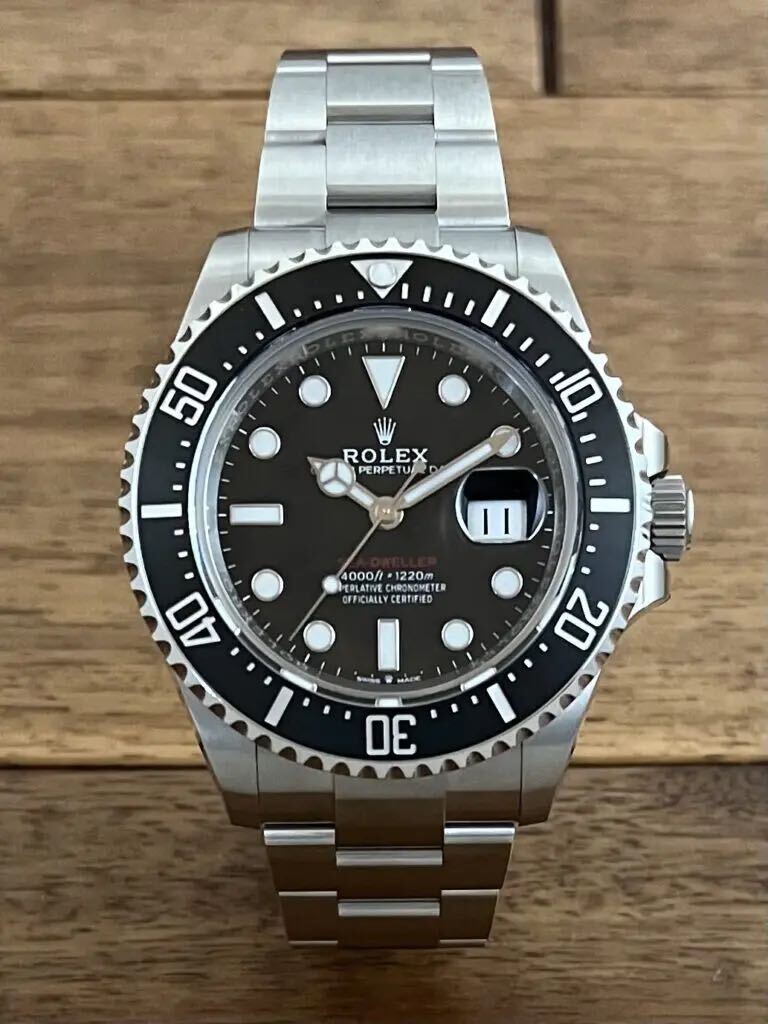 Pre-owned Rolex Sea-Dweller 126600 Black with Red Seed, 43mm, authenticated