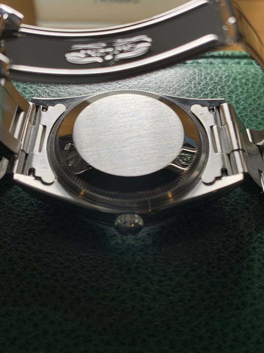 ROLEX OYSTER PERPETUAL DATE Ref: 15200 Cal. 3135 Rolex Oyster Perpetual Date Silver Dial