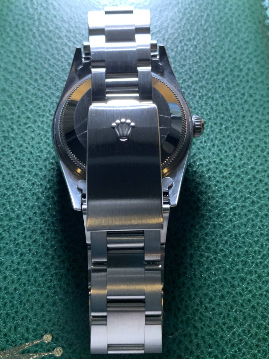 ROLEX OYSTER PERPETUAL DATE Ref: 15200 Cal. 3135 Rolex Oyster Perpetual Date Silver Dial