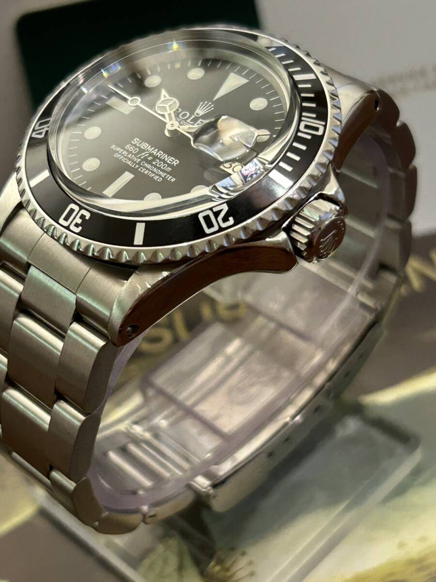 Rolex 1680 with warranty, rare antique Submariner