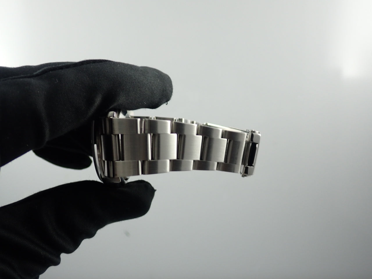 Rolex Explorer I Ref.114270 V