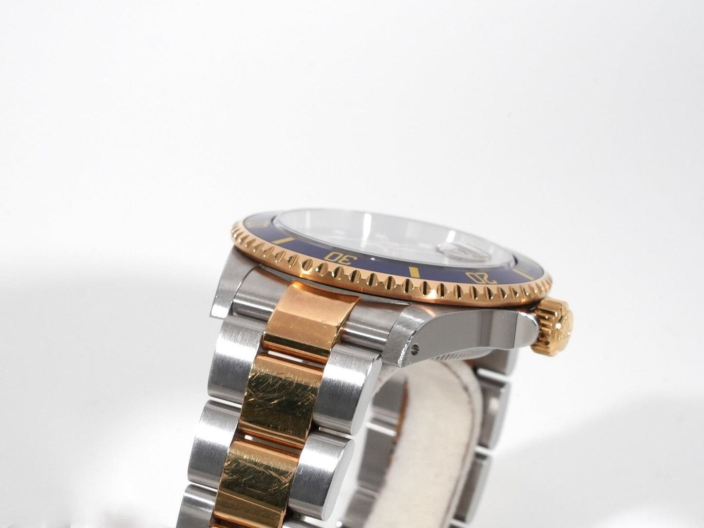 Rolex Submariner Date Ref.16613 P number