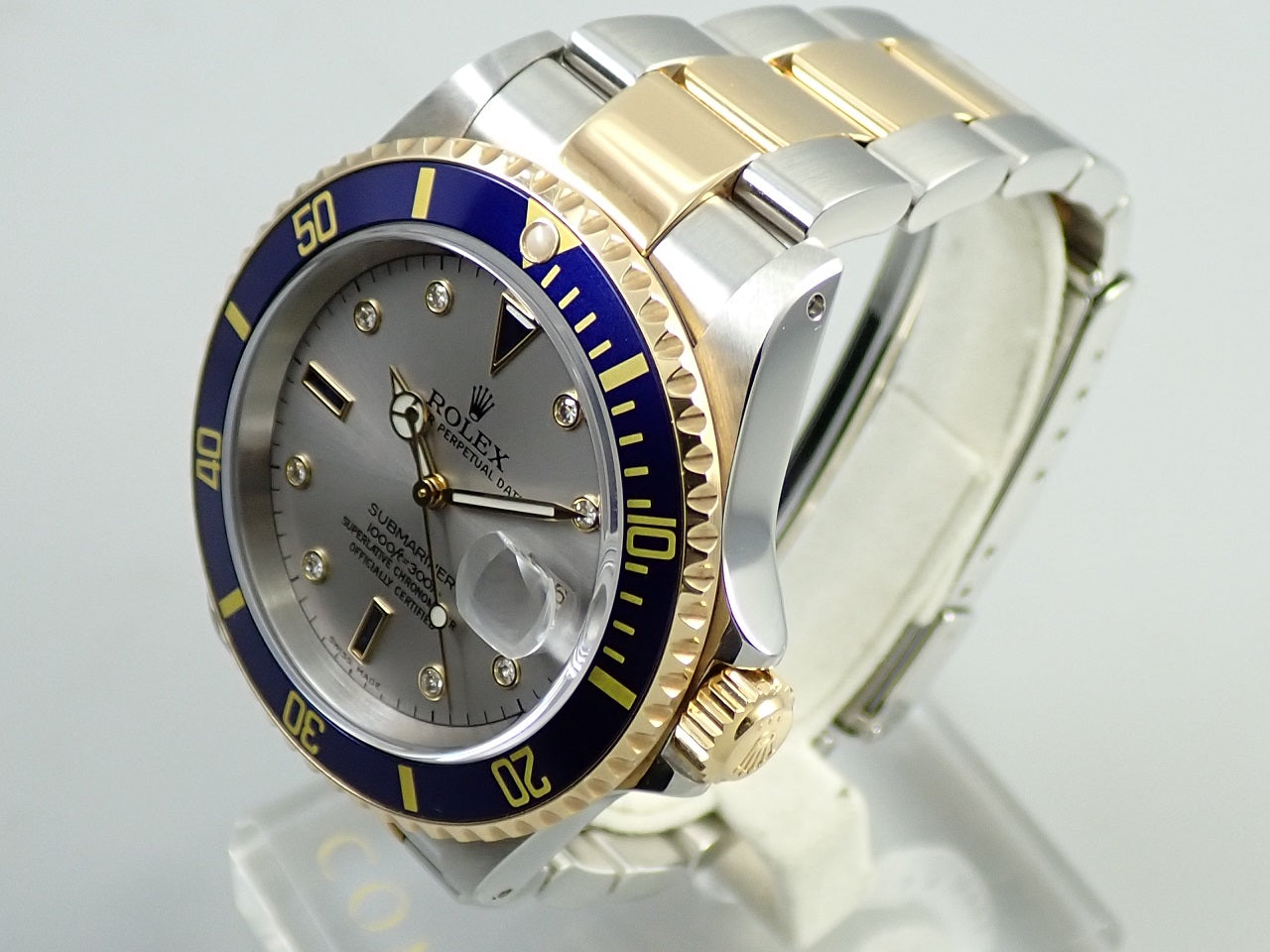 Rolex Submariner Date Reference 16613SG