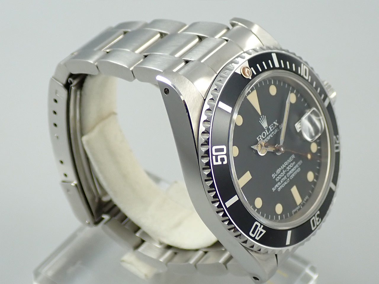 Rolex Submariner Date Reference 16800