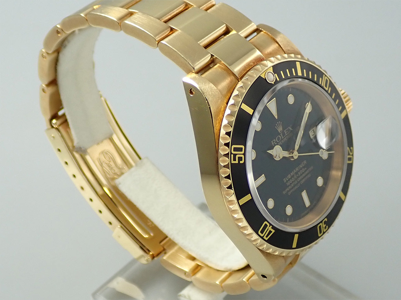 Rolex Submariner Date Reference 16618