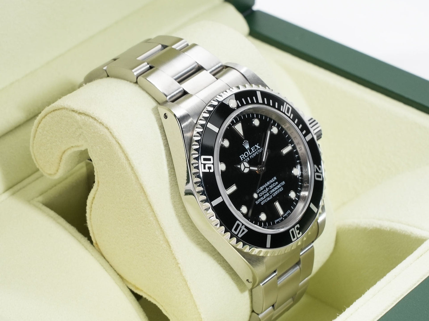Rolex Submariner No Date Ref.14060M M number
