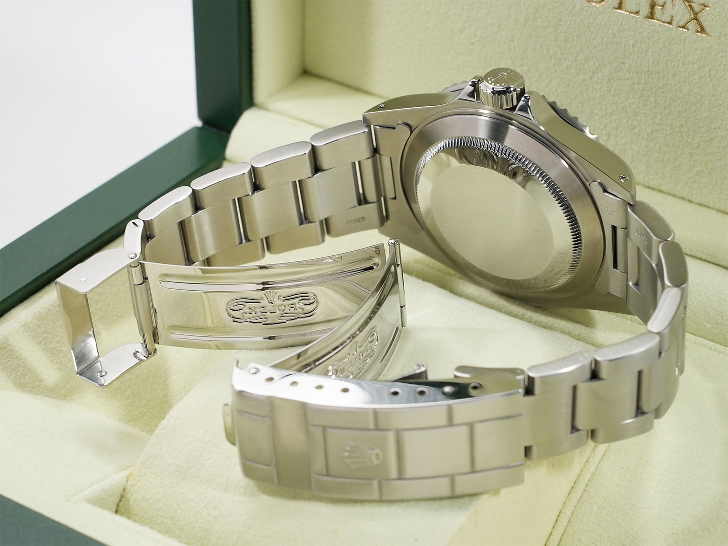 Rolex Submariner No Date Ref.14060M M number