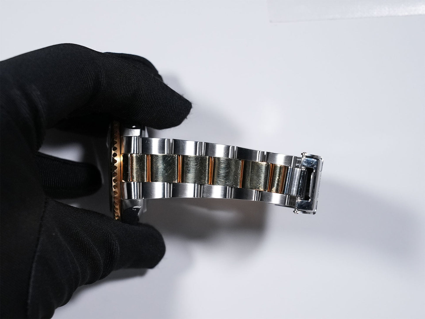 Rolex Submariner Date Ref.16613LN X number