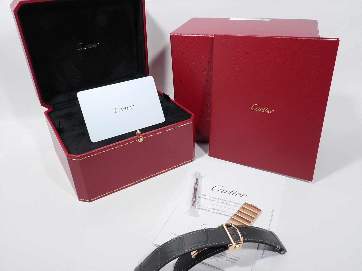 Cartier Santos de Cartier LM Japan Limited Edition Reference WGSA0101