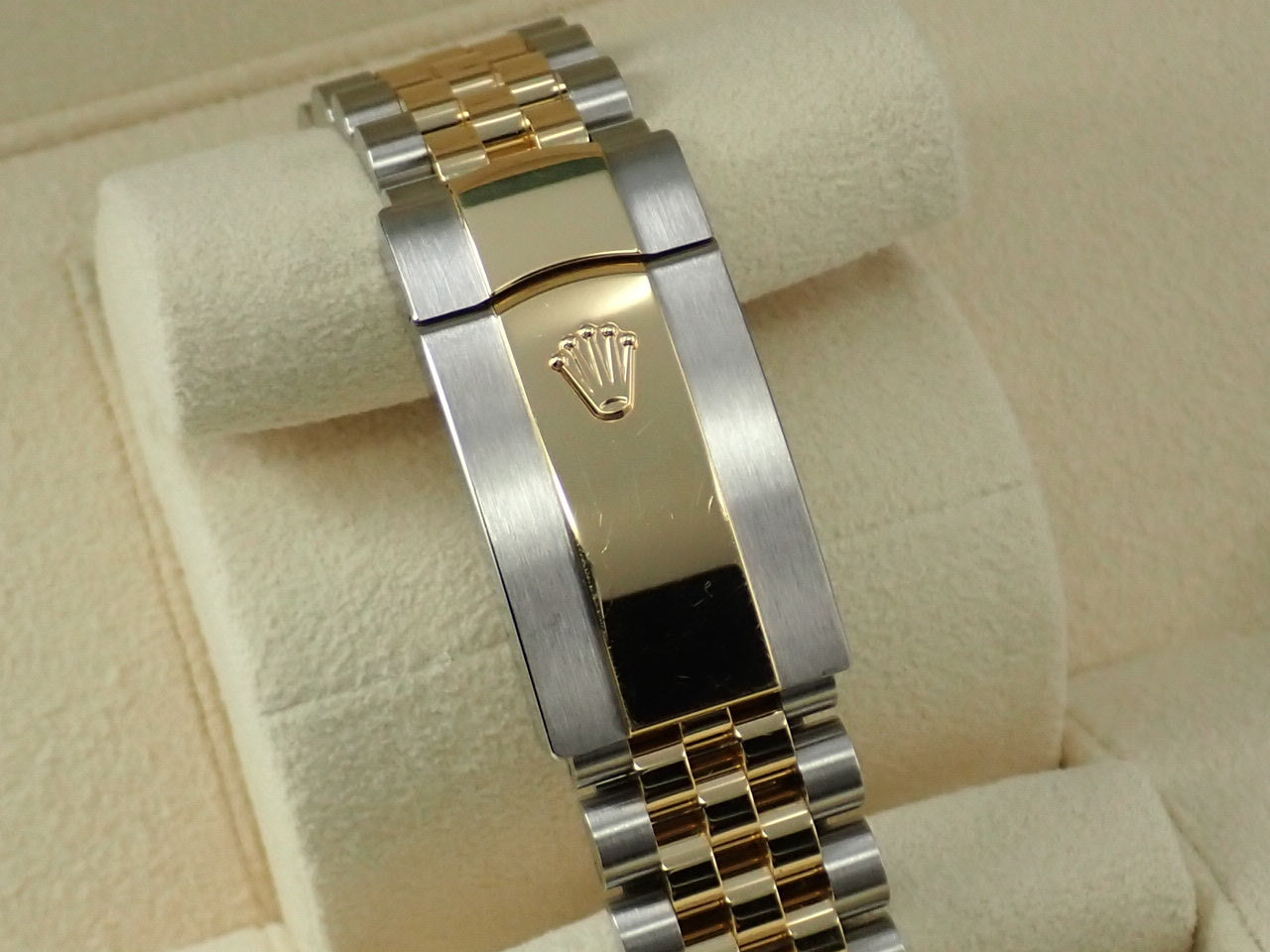 Rolex Datejust 36 Reference 126281RBR
