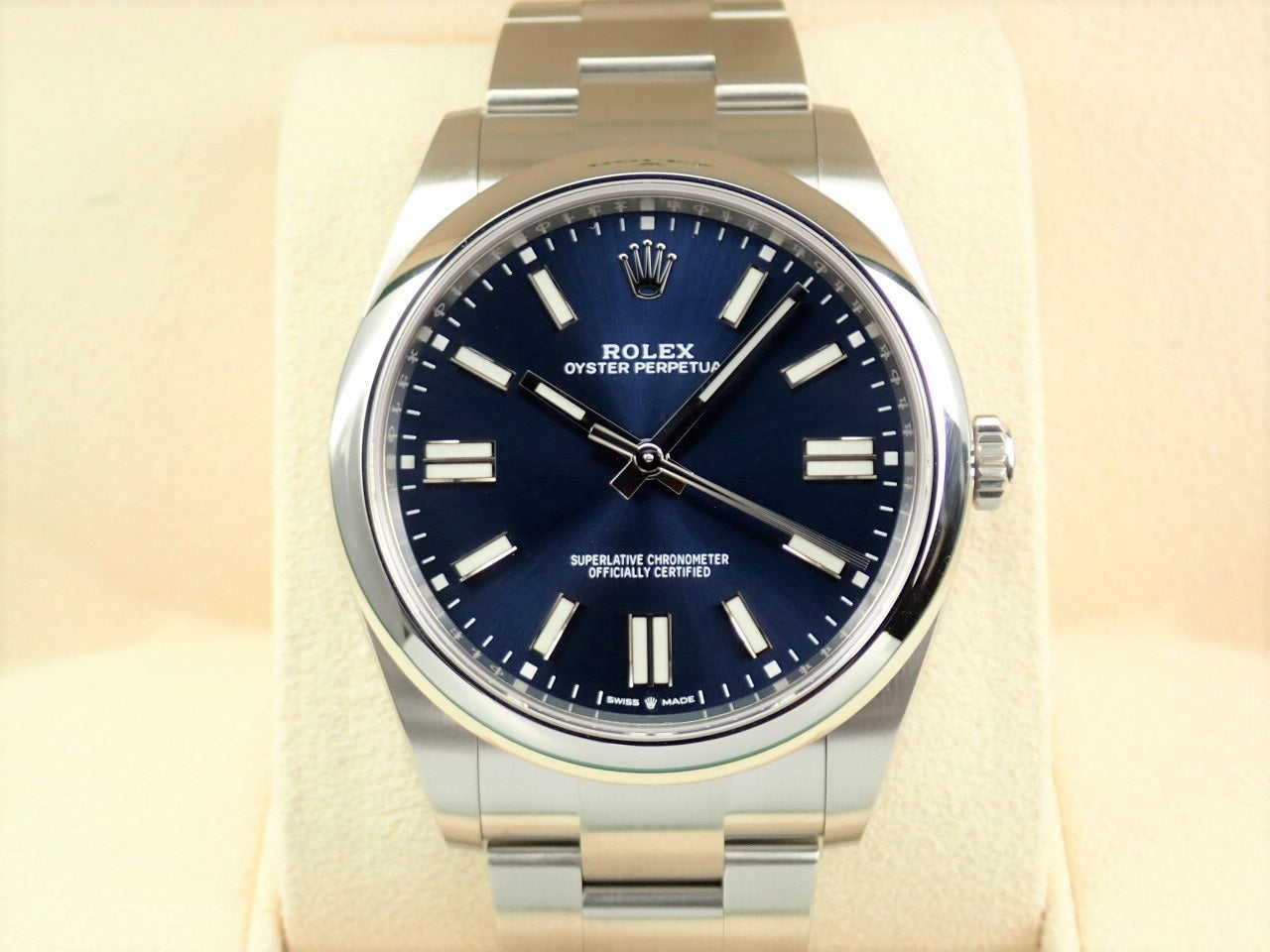 Rolex Oyster Perpetual 41 Reference 124300