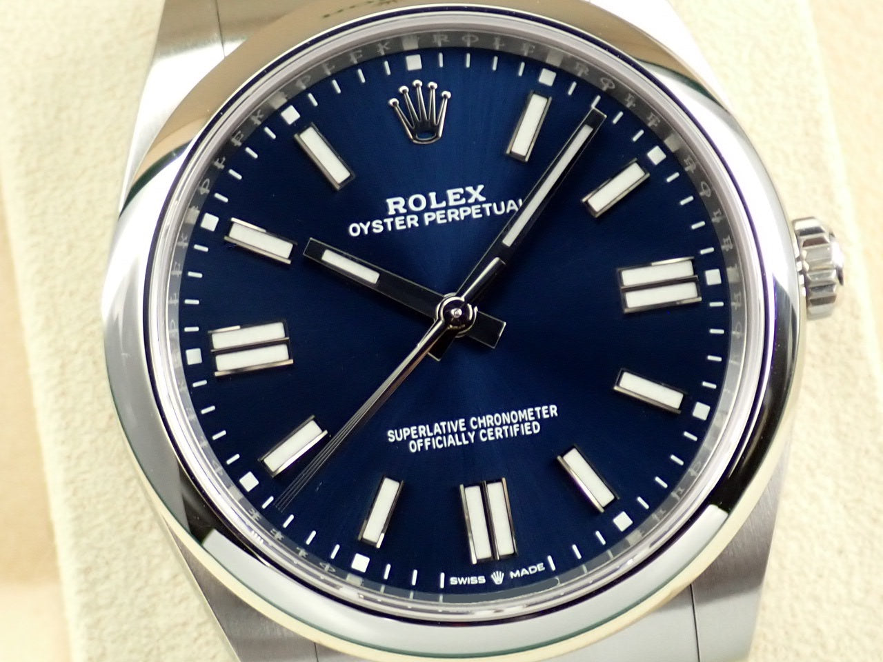 Rolex Oyster Perpetual 41 Reference 124300