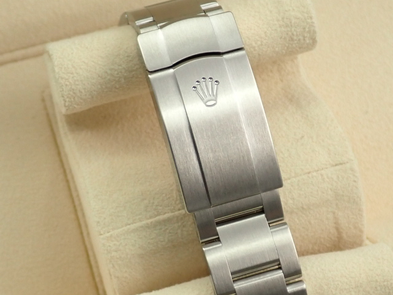 Rolex Oyster Perpetual 41 Reference 124300