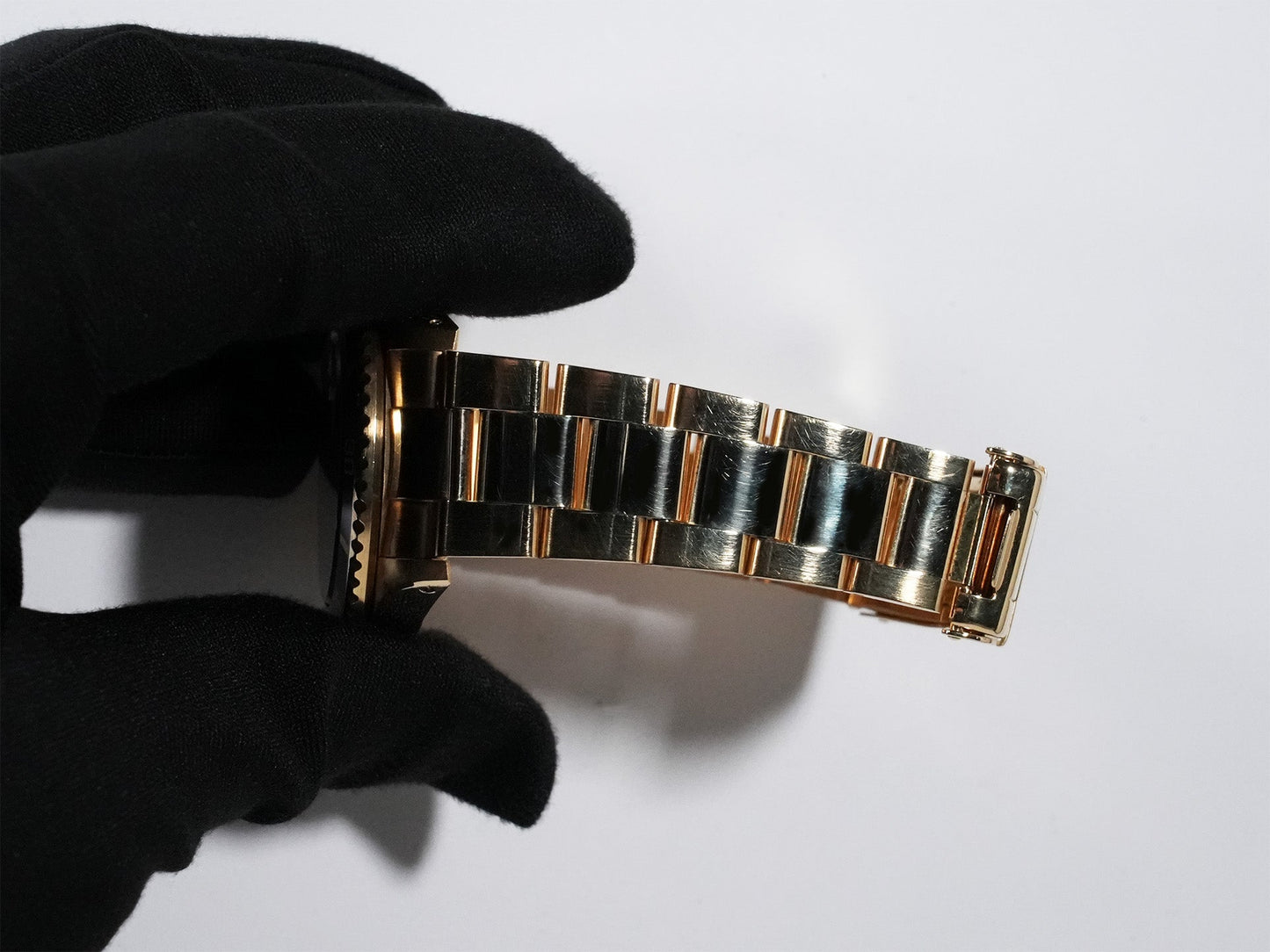 Rolex Submariner Date Ref.16808 R number