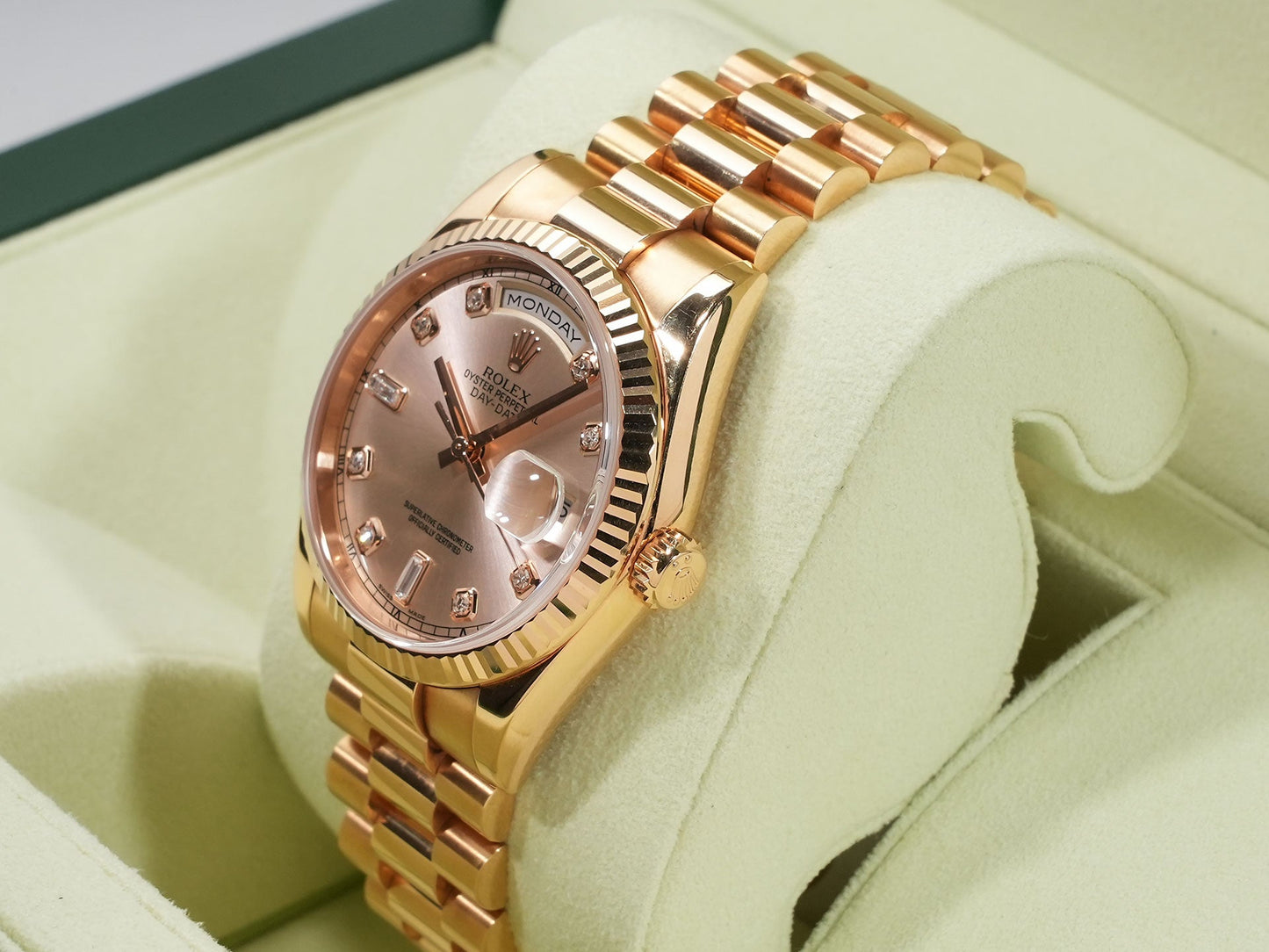 Rolex Day Date Ref.118235A D number