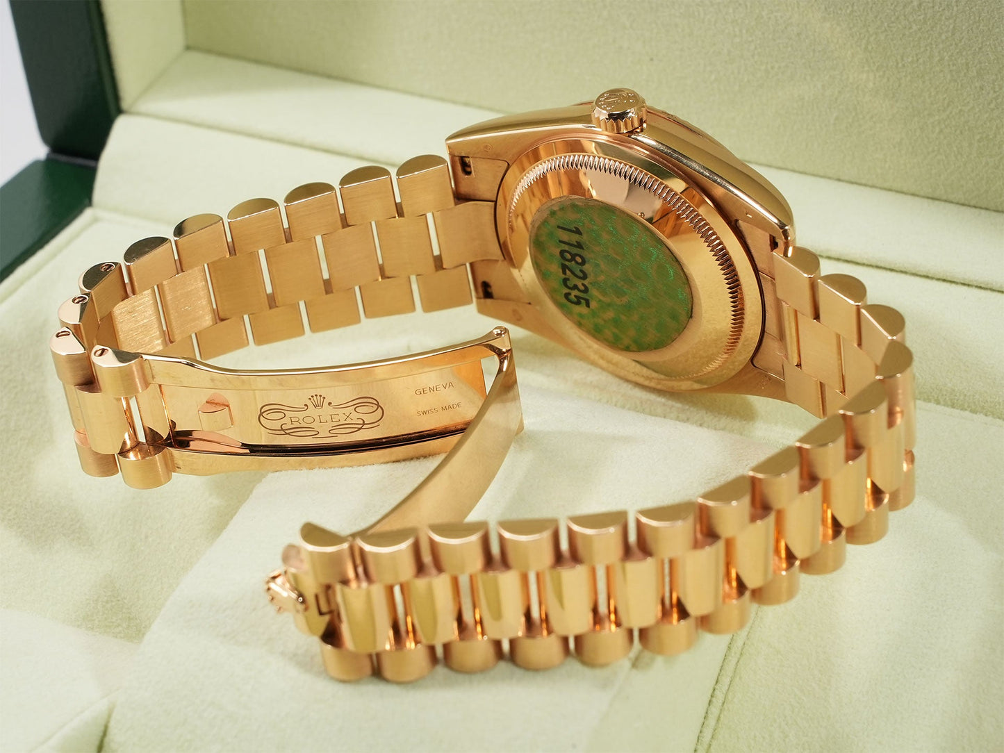 Rolex Day Date Ref.118235A D number