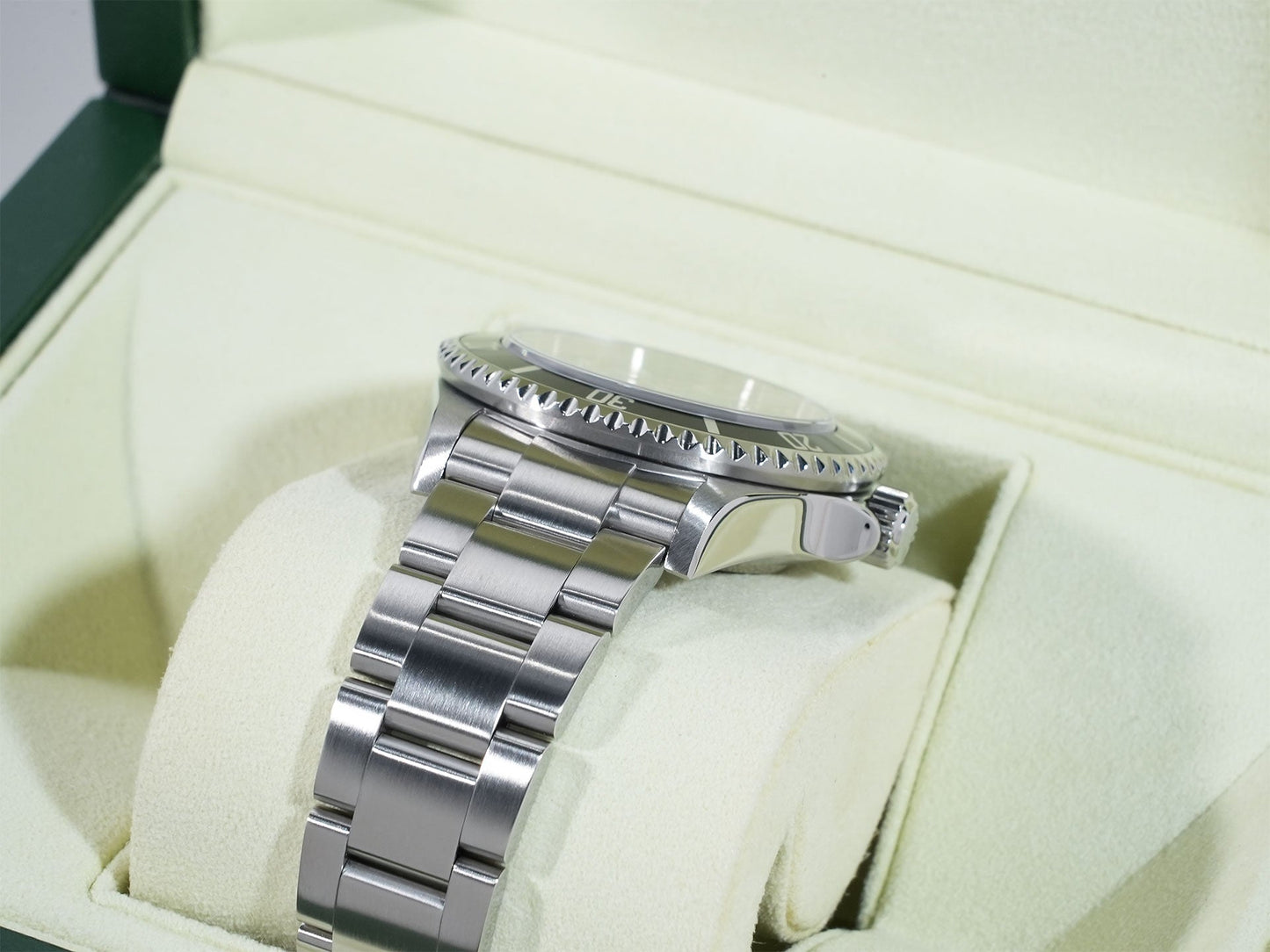 Rolex Sea-Dweller Ref.16600 M