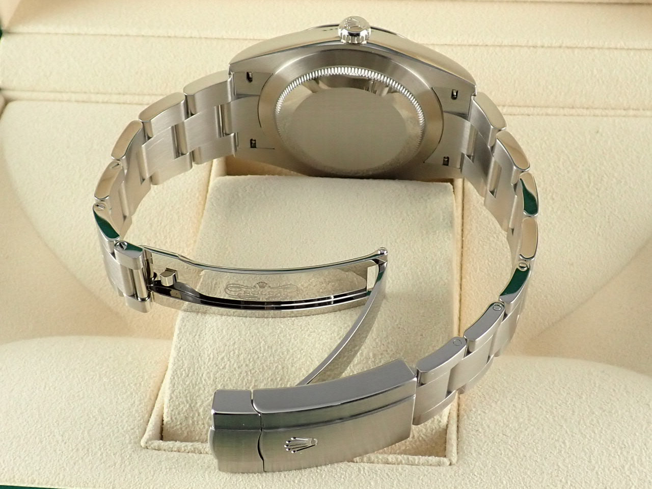 Rolex Oyster Perpetual Reference 124300
