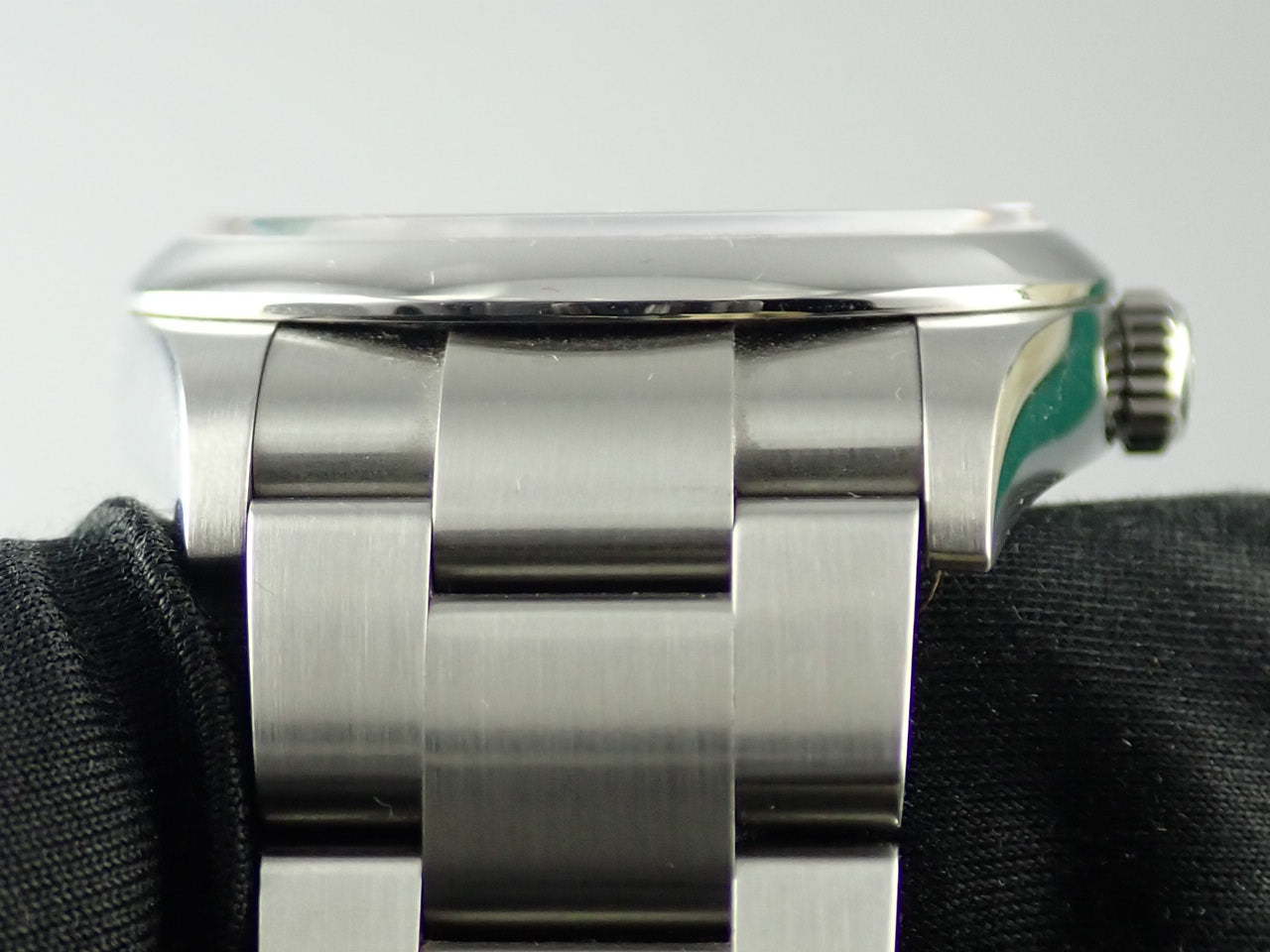 Rolex Oyster Perpetual 36 Reference 126000