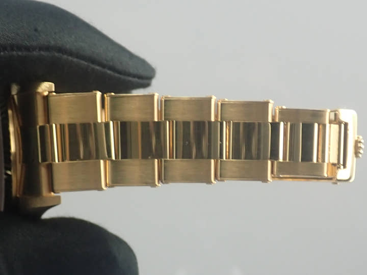 Rolex Oyster Perpetual 34  Ref.14238M P