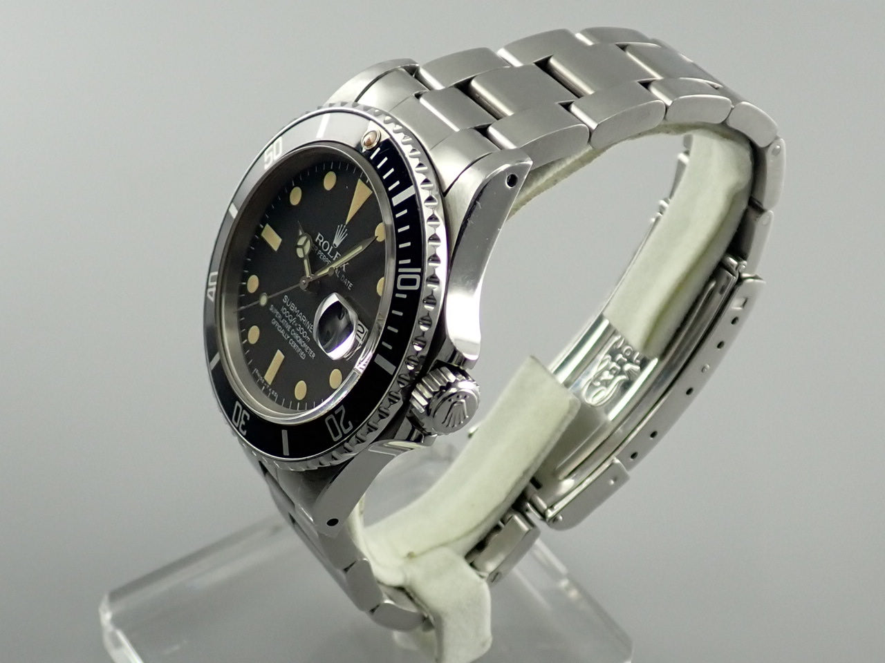 Rolex Submariner Reference 16800 No. 74