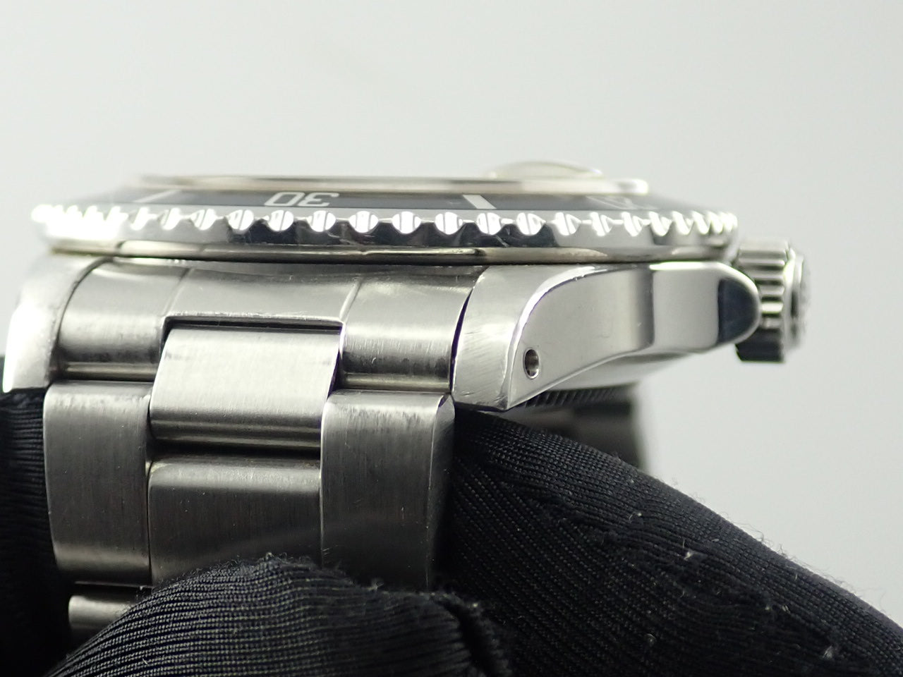 Rolex Submariner Reference 16800 No. 74