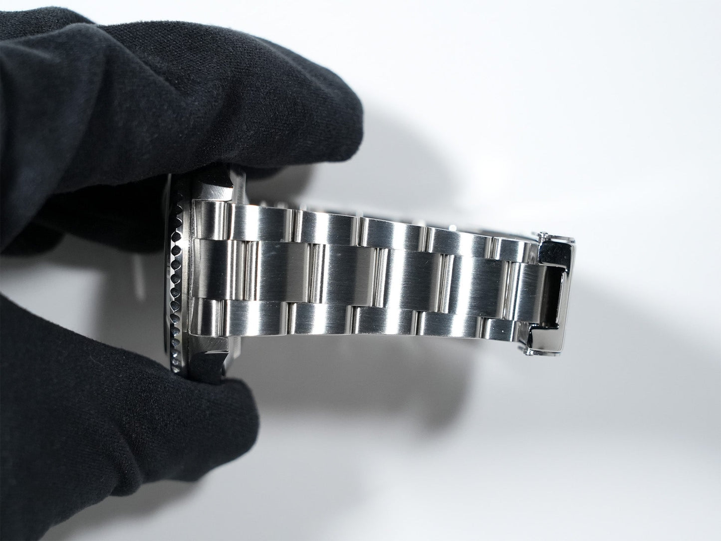 Rolex Submariner Date Ref.16610LV Z number