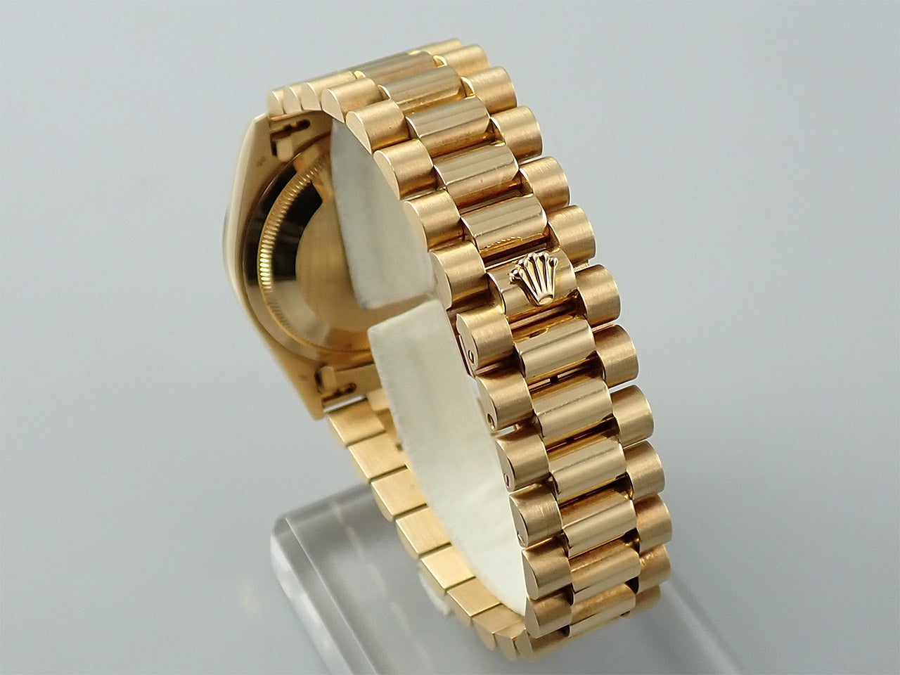 Rolex Day Date 36 Ref.18238NGE S serial