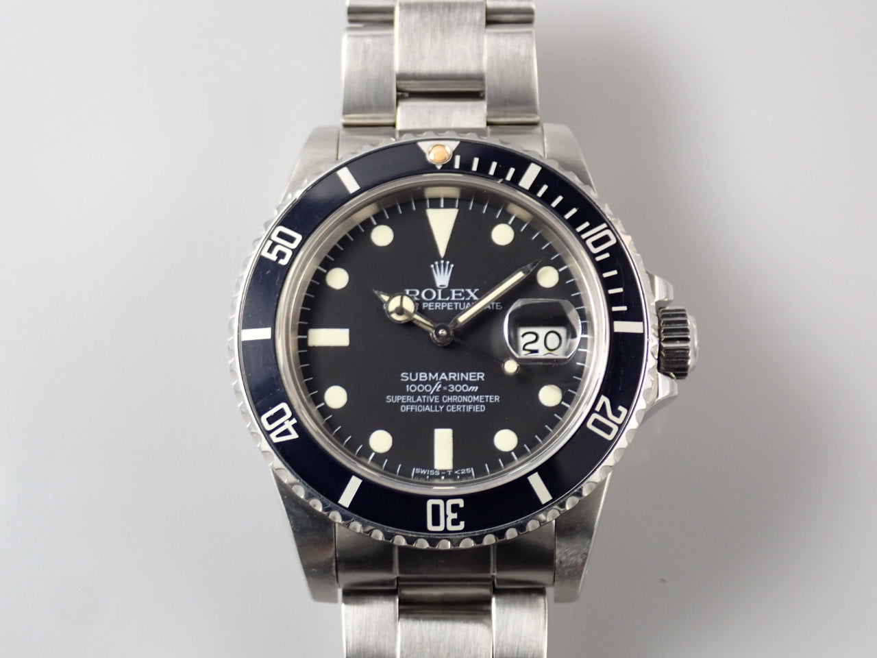 Rolex Submariner Reference 16800 No. 82
