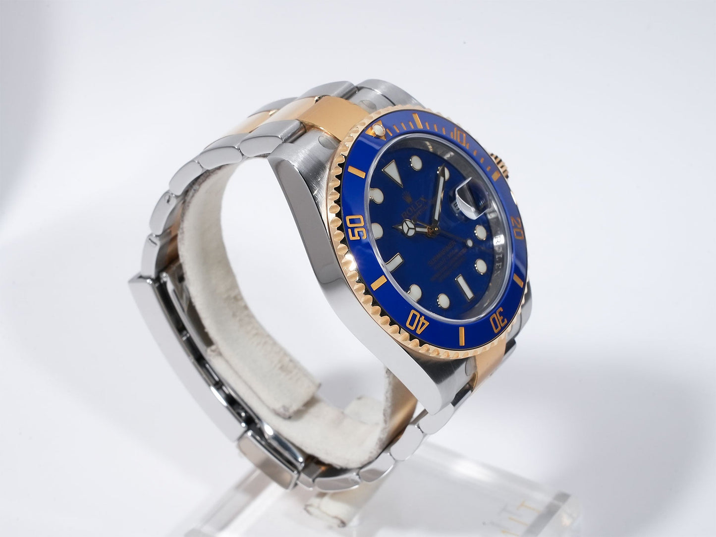 Rolex Submariner Date Ref.116613LB V number