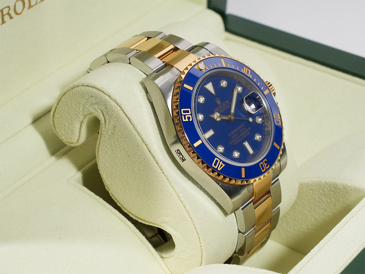 Rolex Submariner Date Ref.116613GLB V number