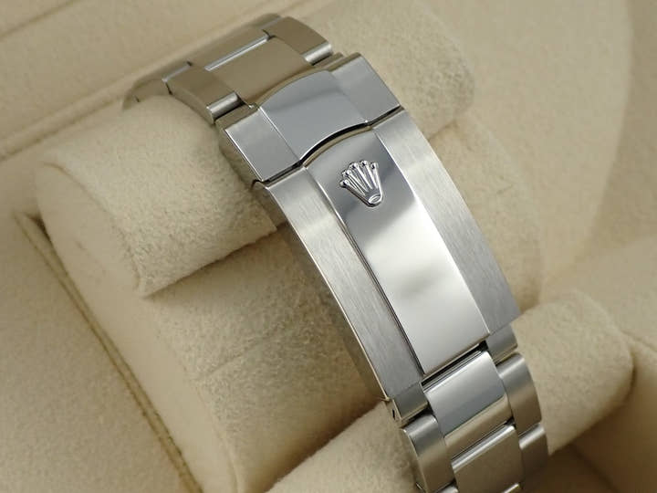 Rolex Sky-Dweller  Reference 326934