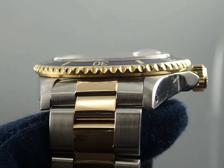 Rolex Submariner  Ref.16613 A
