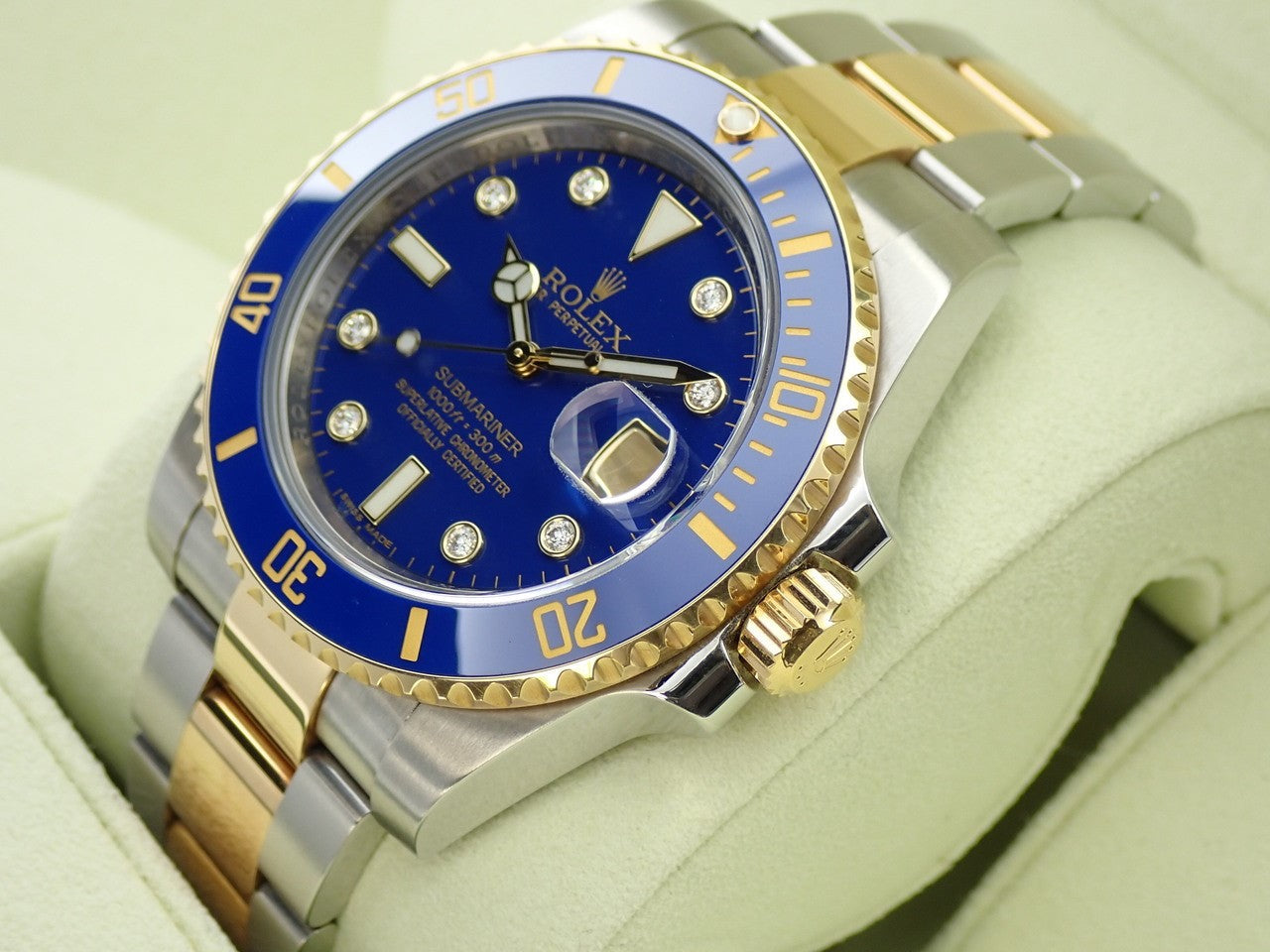 Rolex Submariner Date Ref.116613GLB V number
