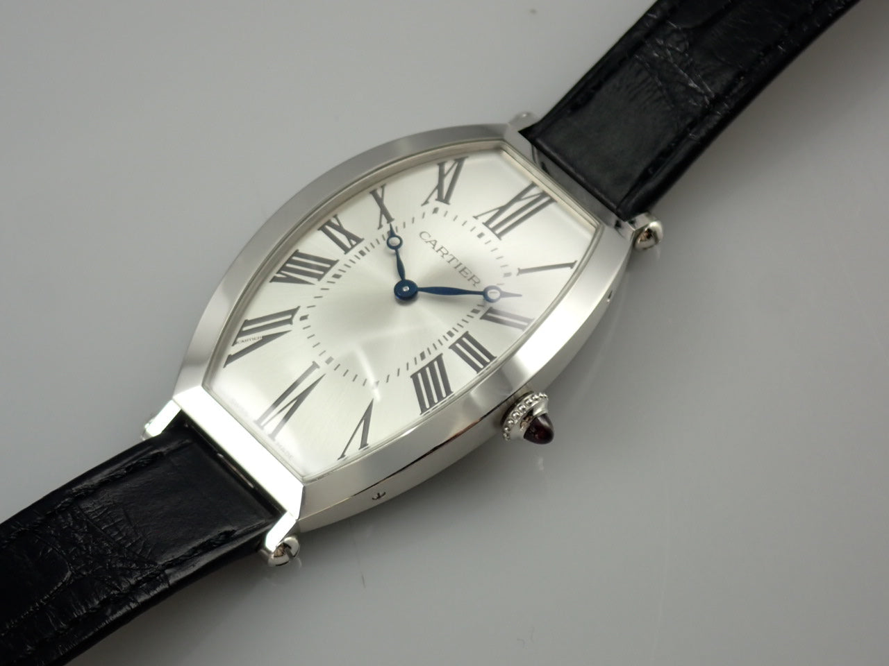 Cartier Tonneau Watch Reference WGTN0005