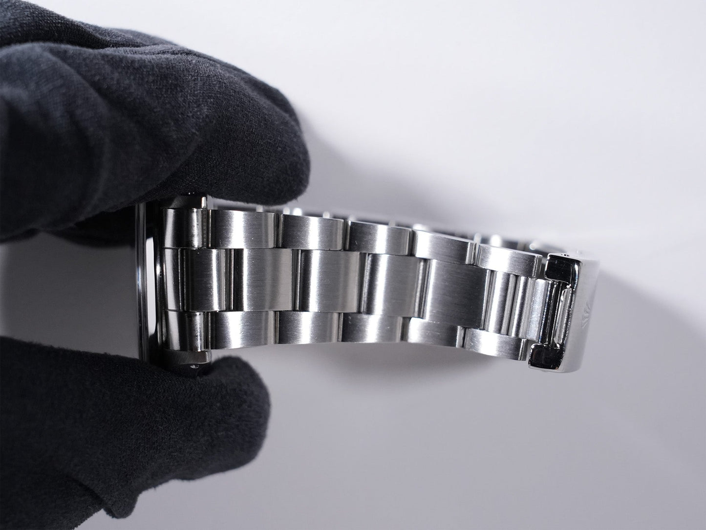 Rolex Explorer I Reference 1016 No. 35