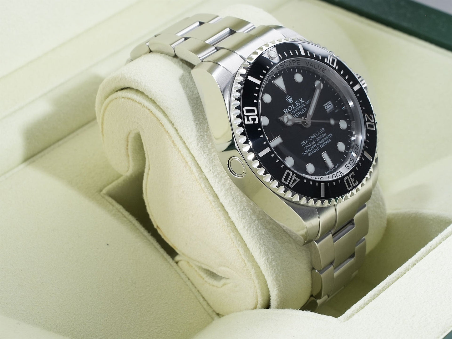Rolex Sea-Dweller Deep Sea Ref.116660 M