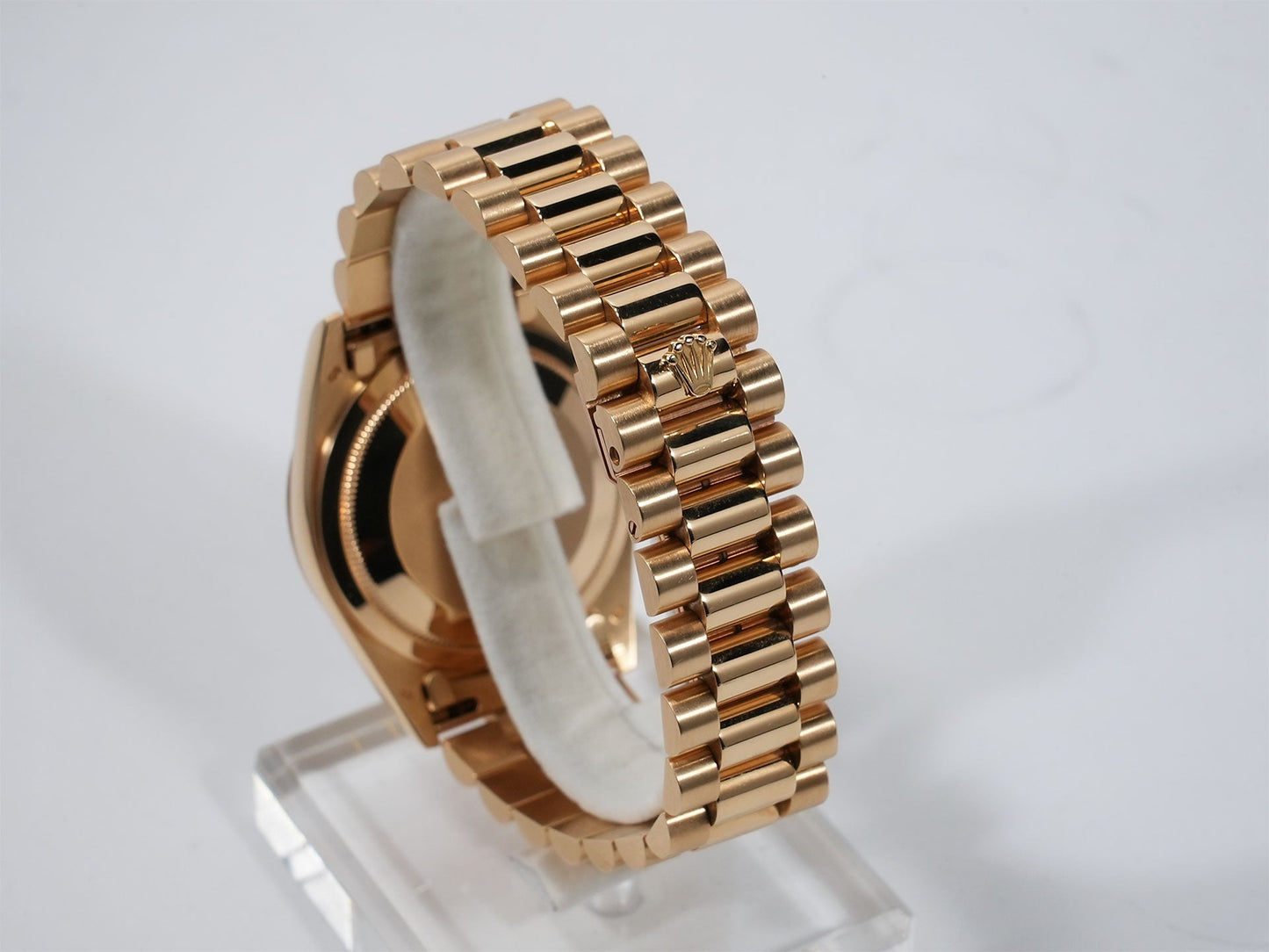 Rolex Day-Date 36 Ref.18238 L number