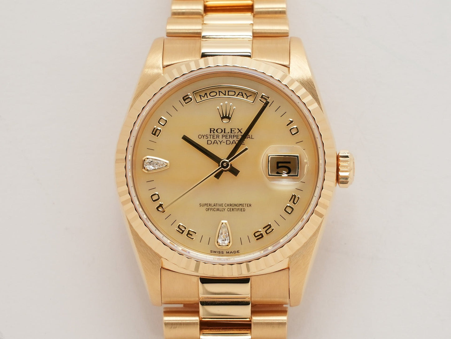 Rolex Day-Date 36 Ref.18238N2BR W number