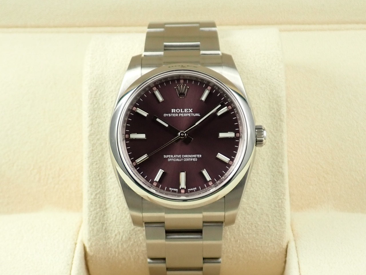 Rolex Oyster Perpetual 34 Reference 114200