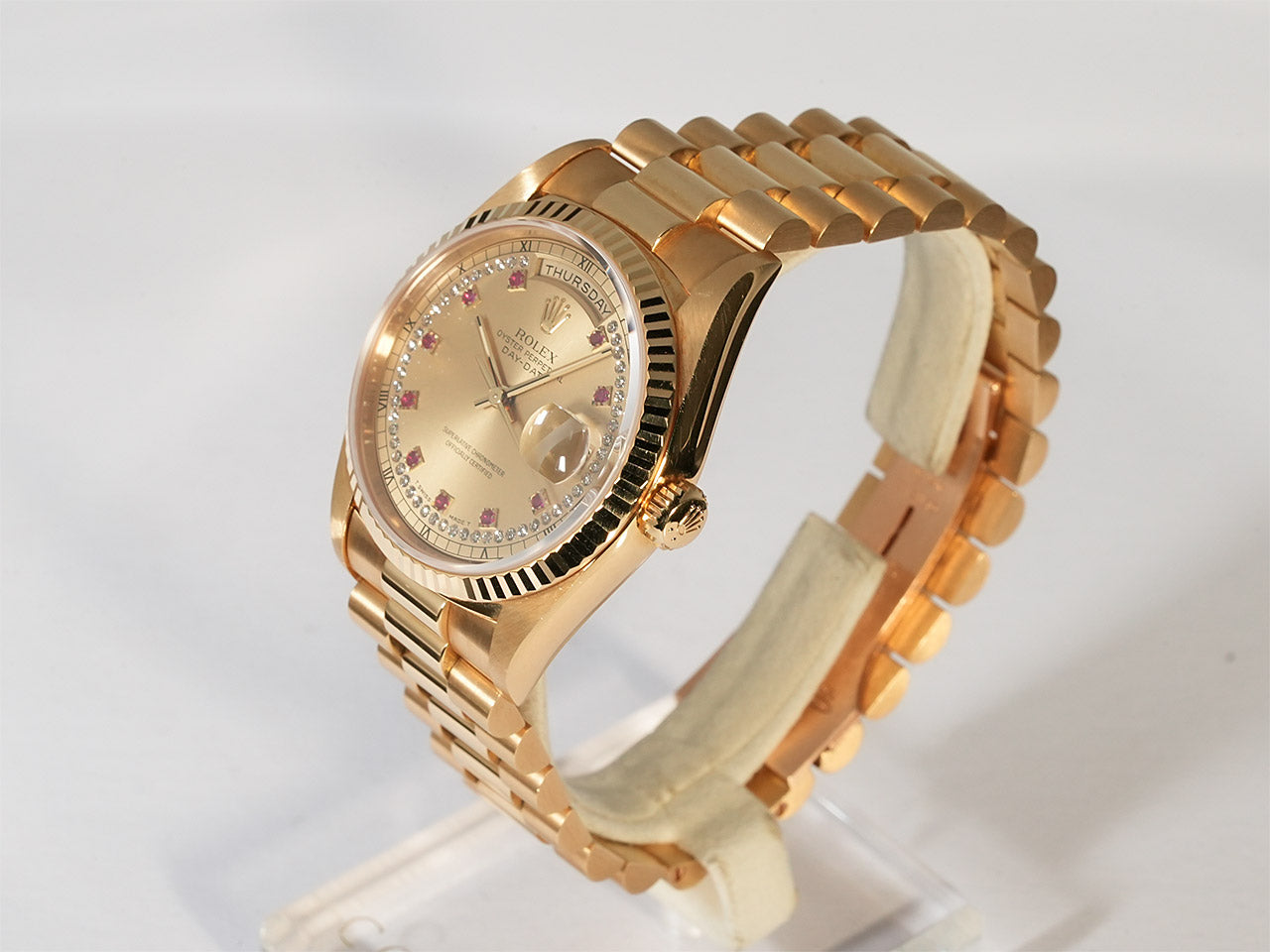 Rolex Day-Date 36 Ref.18238G W number